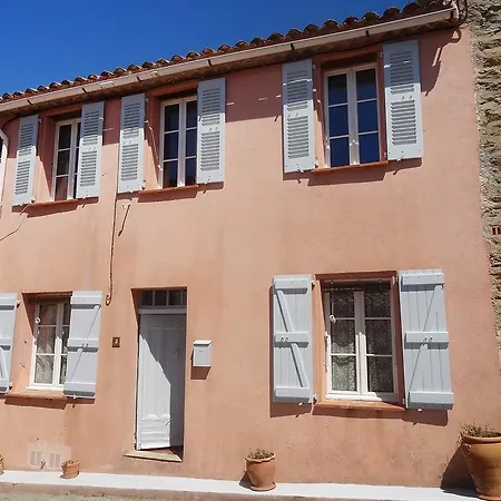 Holiday Rue De L'enclos Ferienhaus
